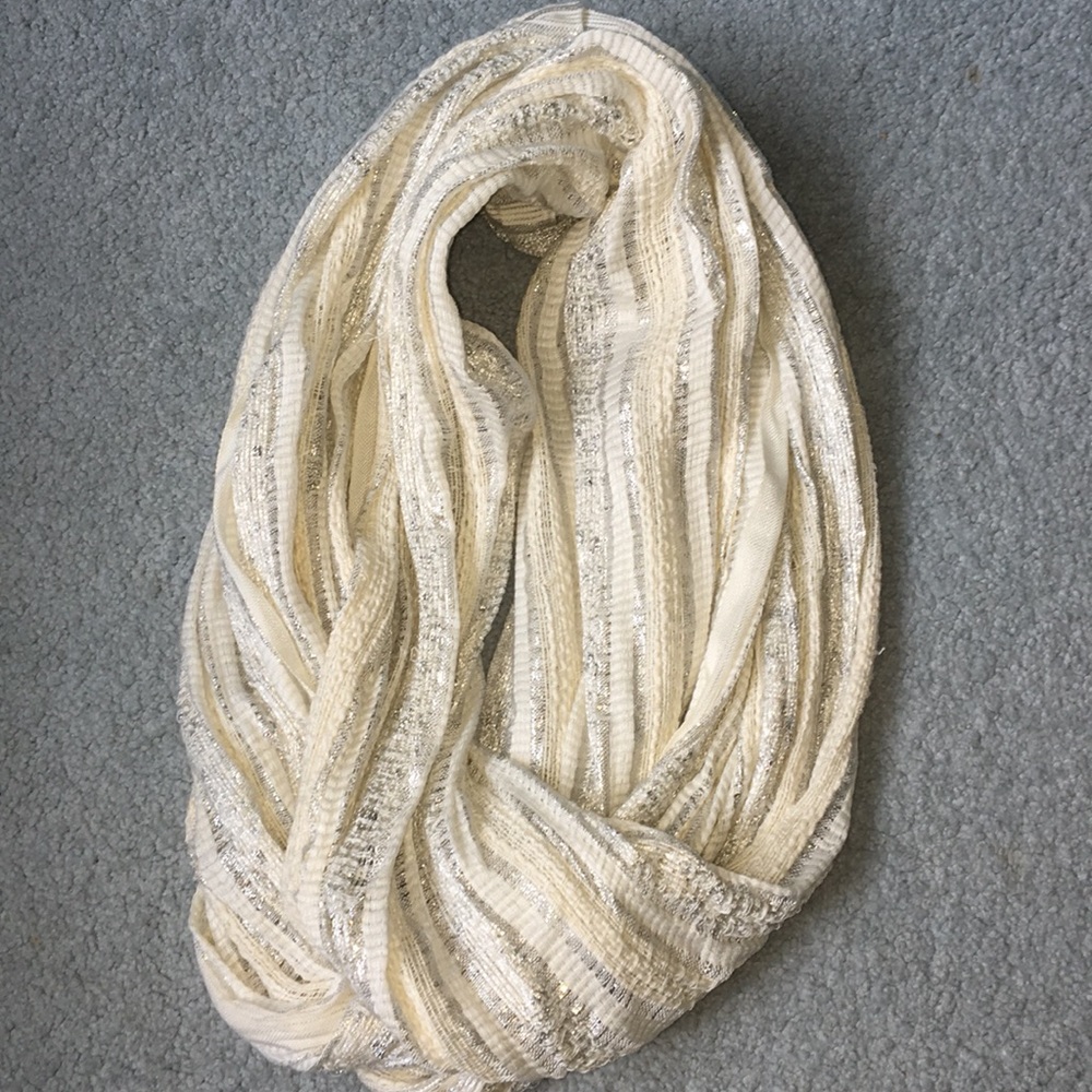 infinity scarf